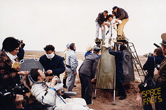 Soyuz 37 recovery