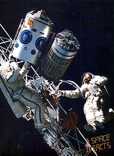 EVA Afansiyev and Avdeyev