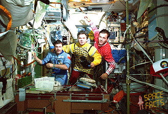 Soyuz TM-9 onboard Mir