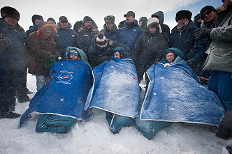 Soyuz TMA-01M recovery