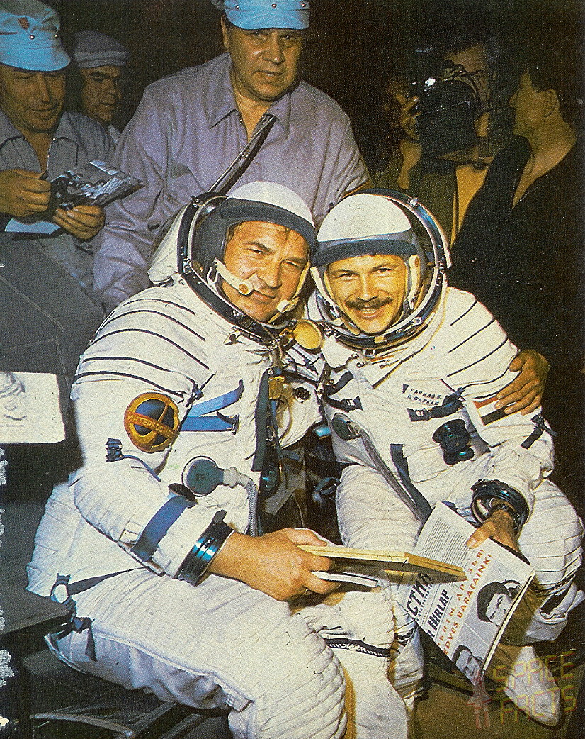 Soyuz 35 recovery