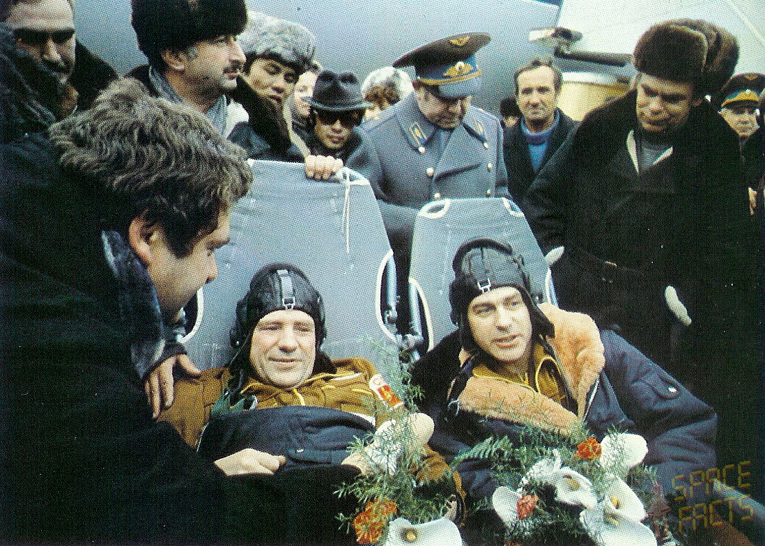 Soyuz T-9 recovery