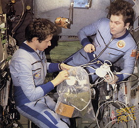 Soyuz T-4 onboard Salyut 6