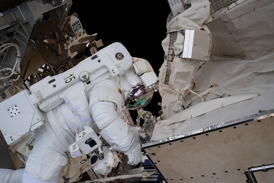 EVA on December 02, 2019