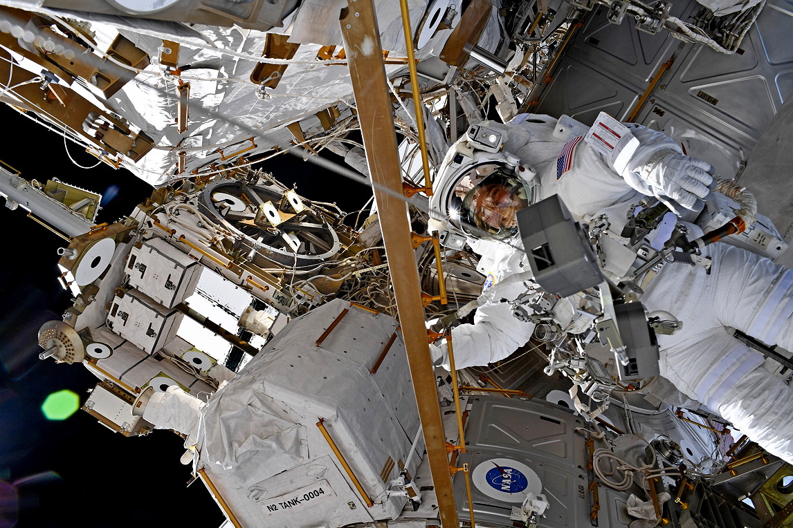 EVA Robert Behnken on July 01, 2020