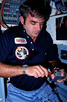 Brandenstein an Bord des Shuttle