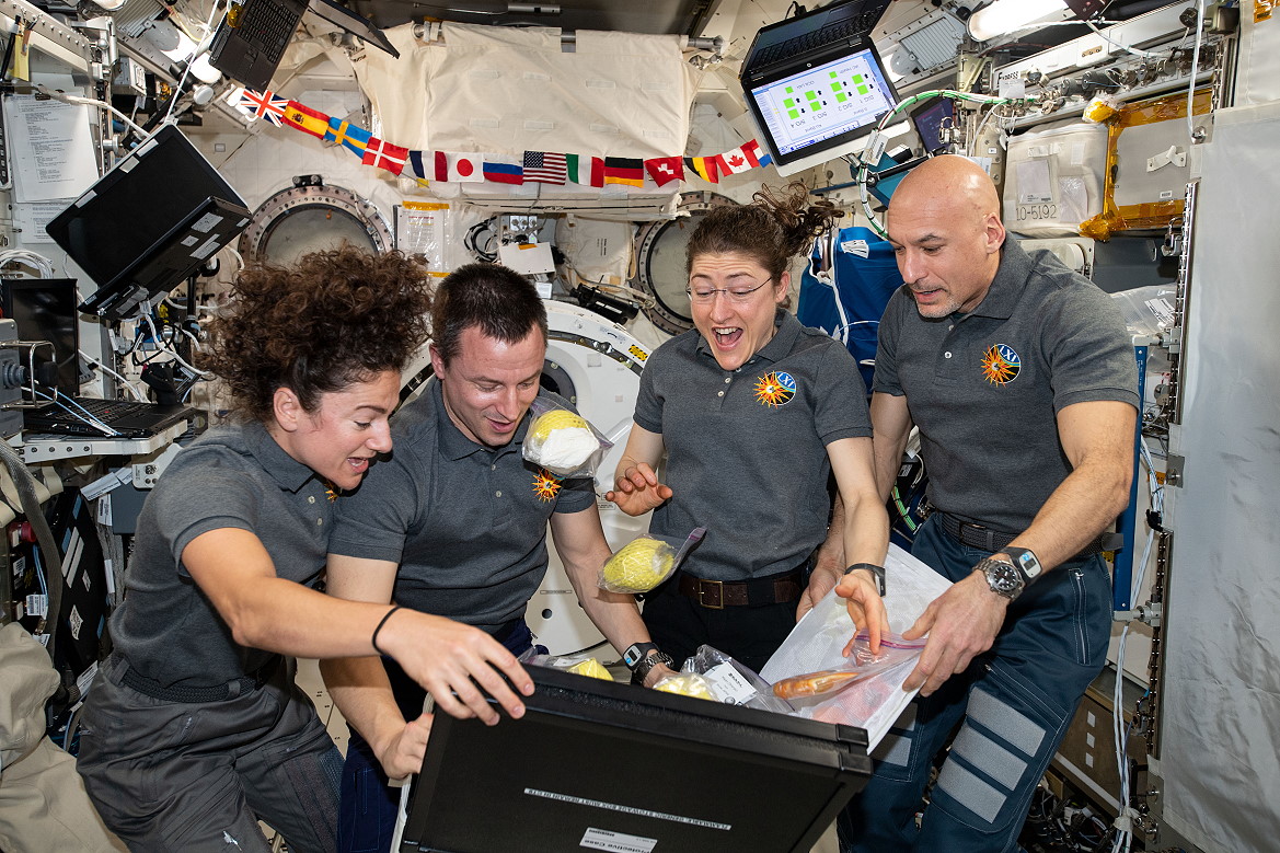 fresh fruit arrived with HTV-8