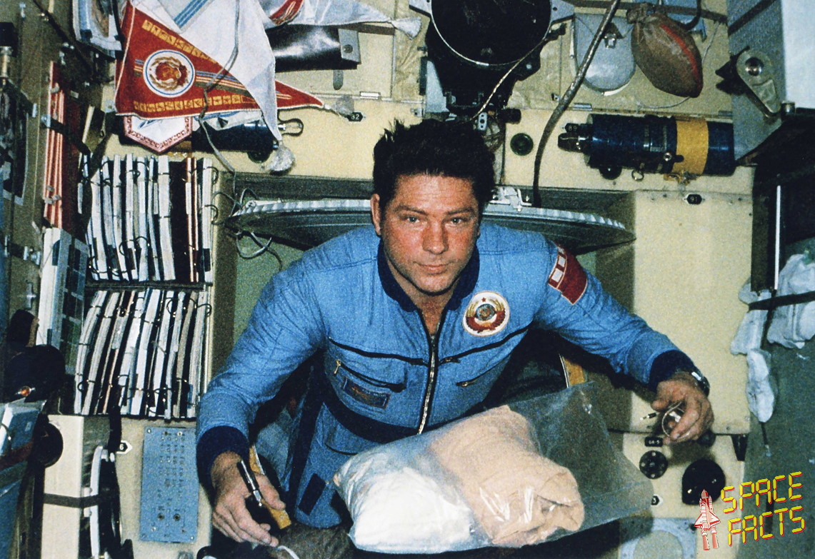 Leben an Bord von Saljut 7