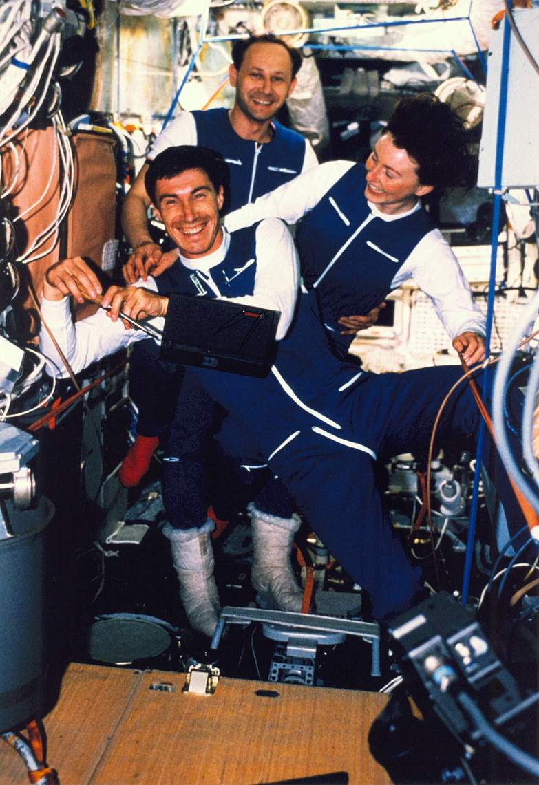 crew onboard Mir