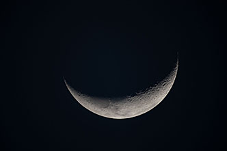 Moon seen from Artemis II during flyby