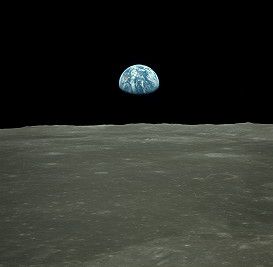 Earth rise