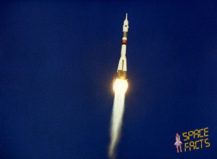 Soyuz 16 launch