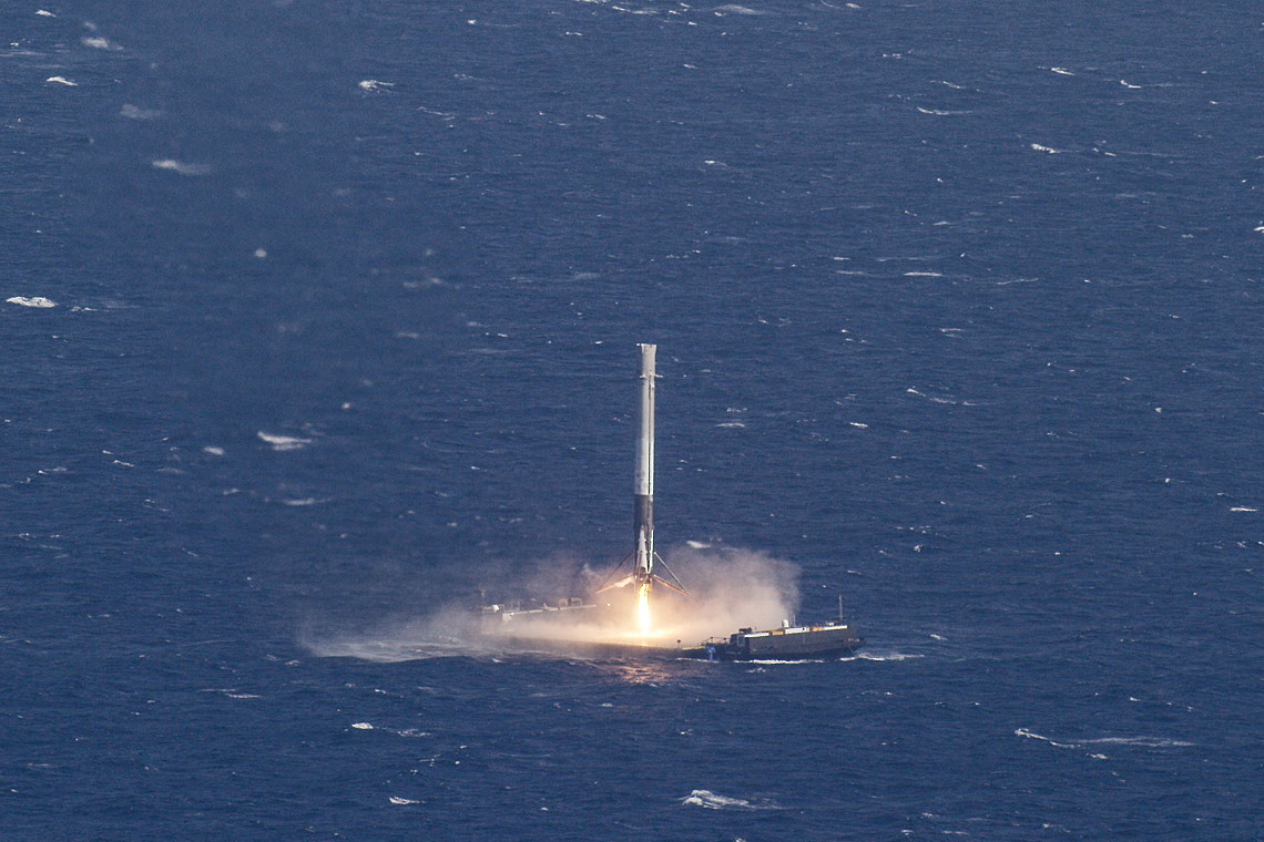 Falcon 9 landing