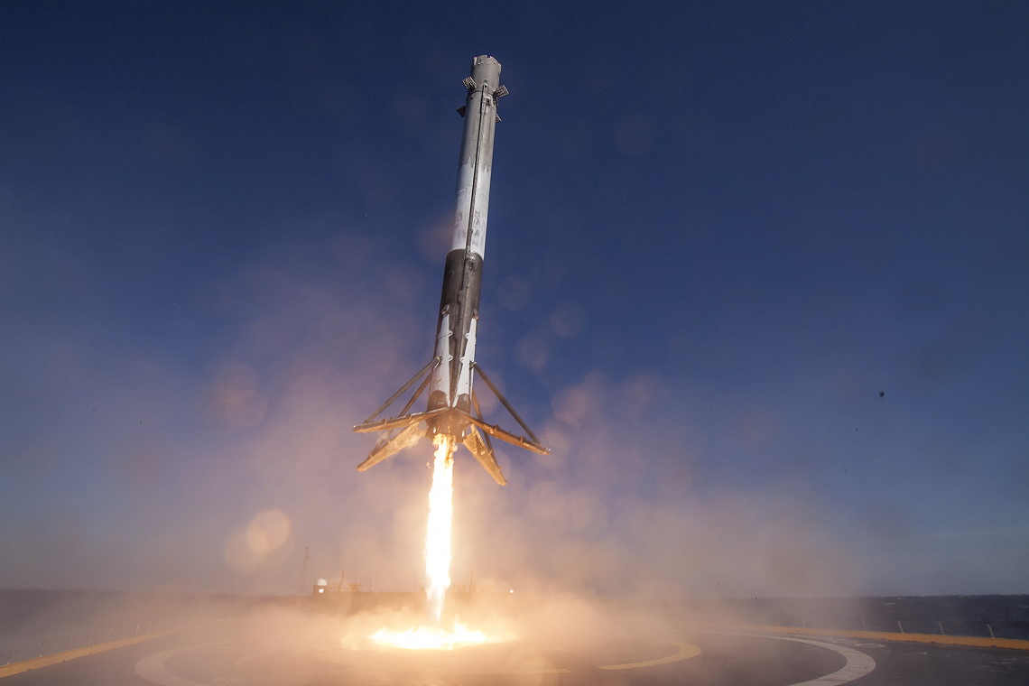 Landung Falcon 9