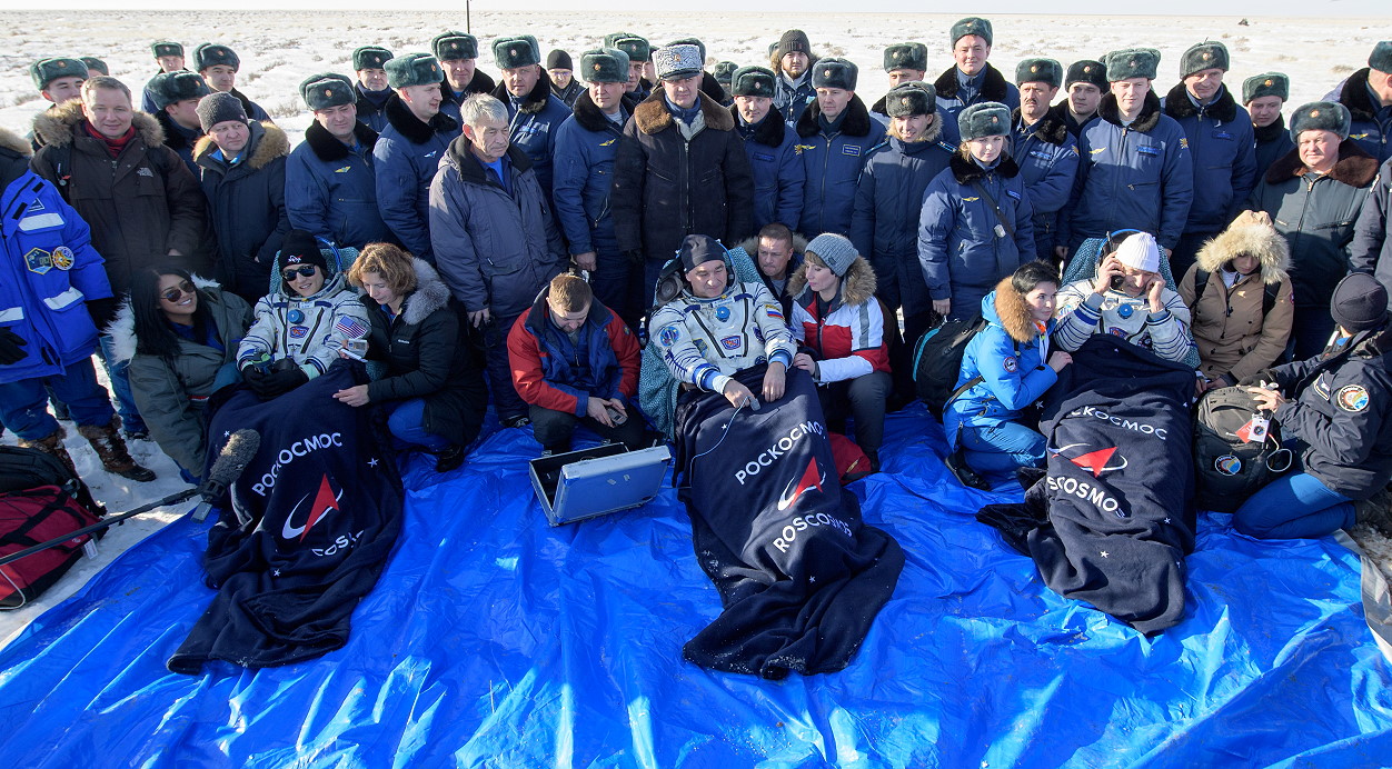 Soyuz MS-13 recovery