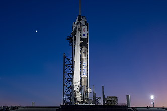 SpaceX Crew-11 on the launch pad