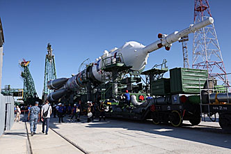Soyuz MS-29 rollout