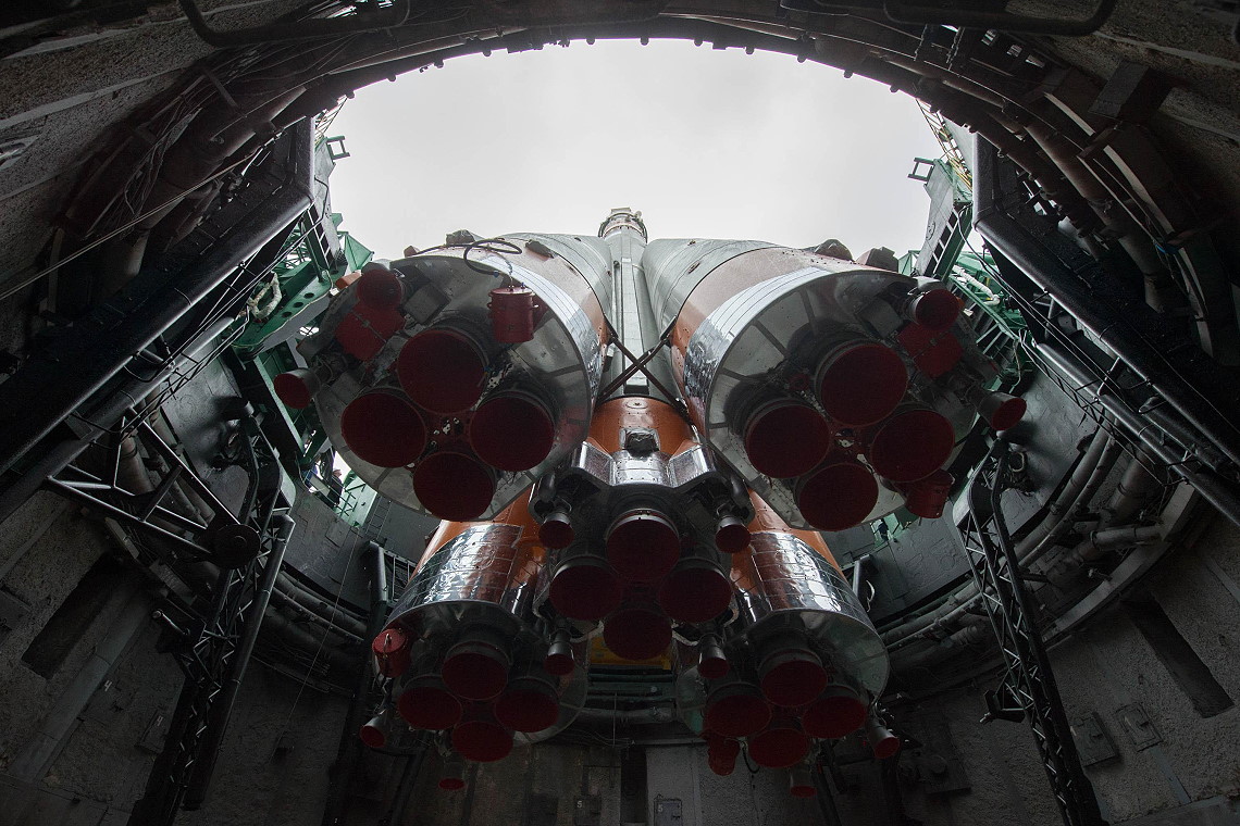 Soyuz MS-26 erection