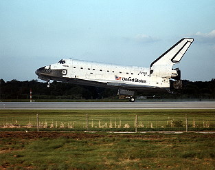 STS-79 landing