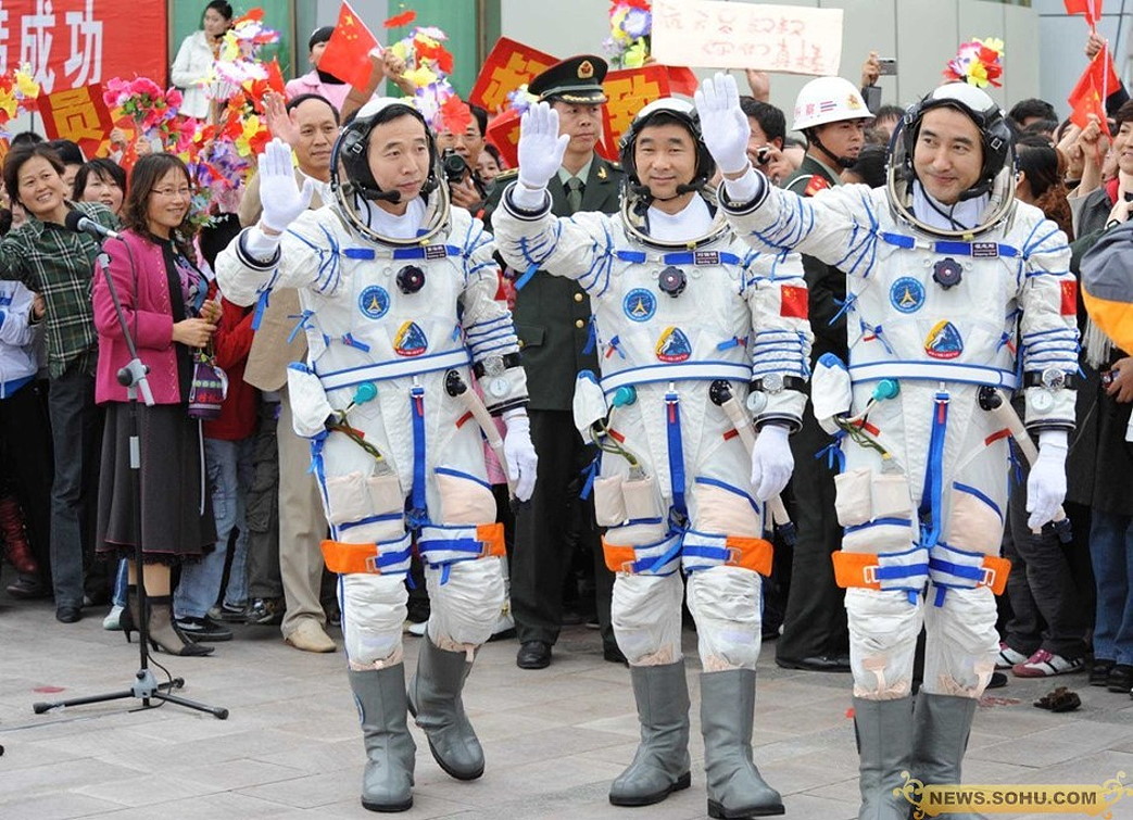 Crew Shenzhou-7