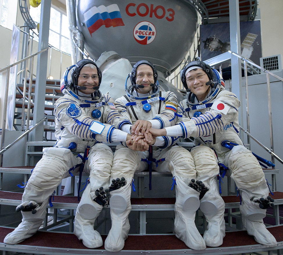 Crew Soyuz MS-05 backup
