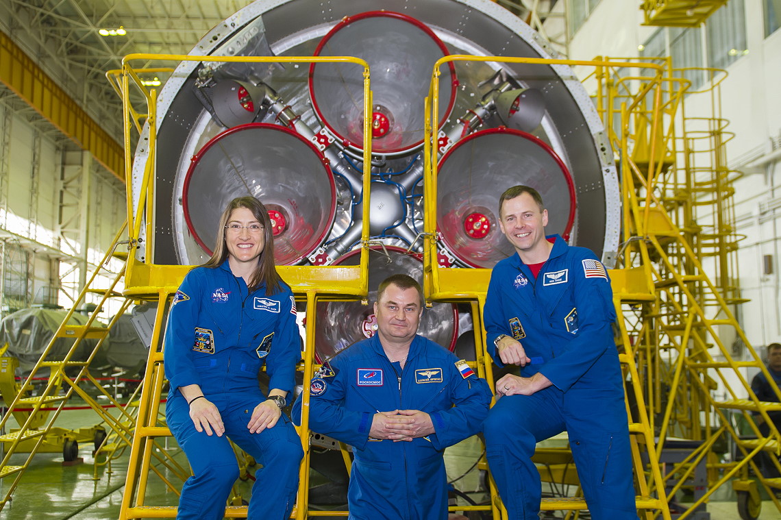 Crew Sojus MS-12