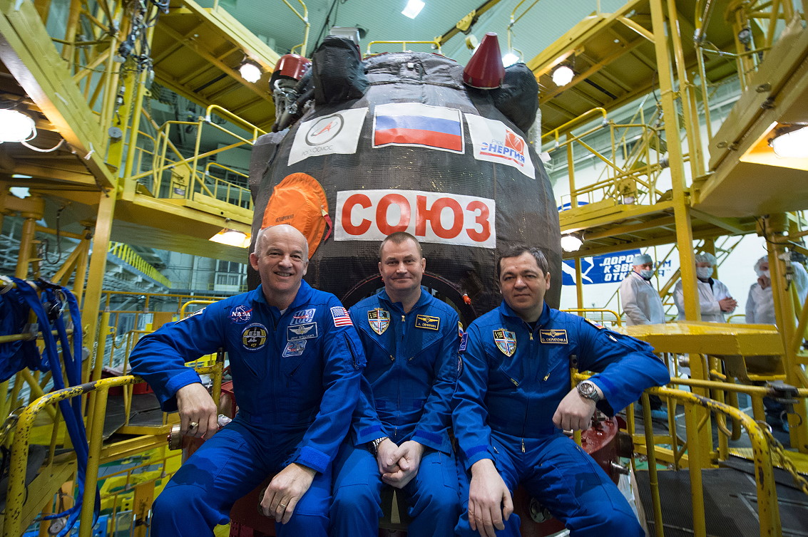 Crew Sojus TMA-20M