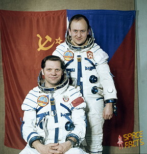 Crew Soyuz 28