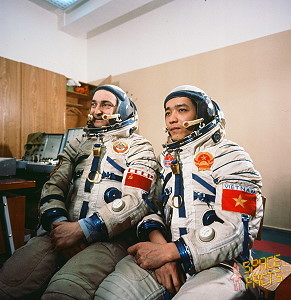 Crew Soyuz 37 backup