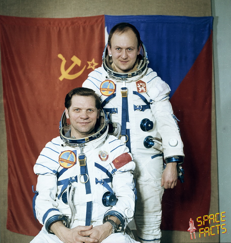Crew Soyuz 28