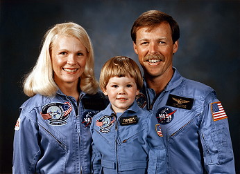 Rhea Seddon + Robert Gibson