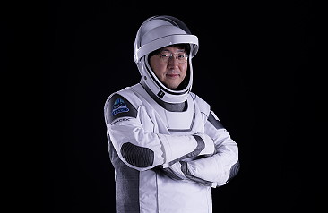 Chun Wang